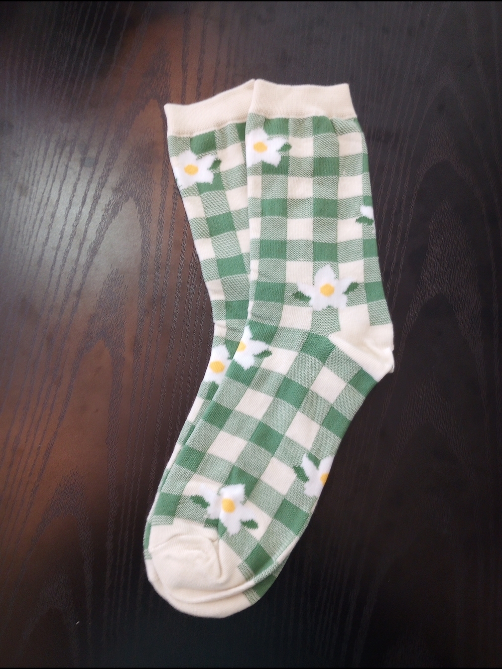 Green & Cream Gingham Daisy Floral Crew Mid-calf Socks